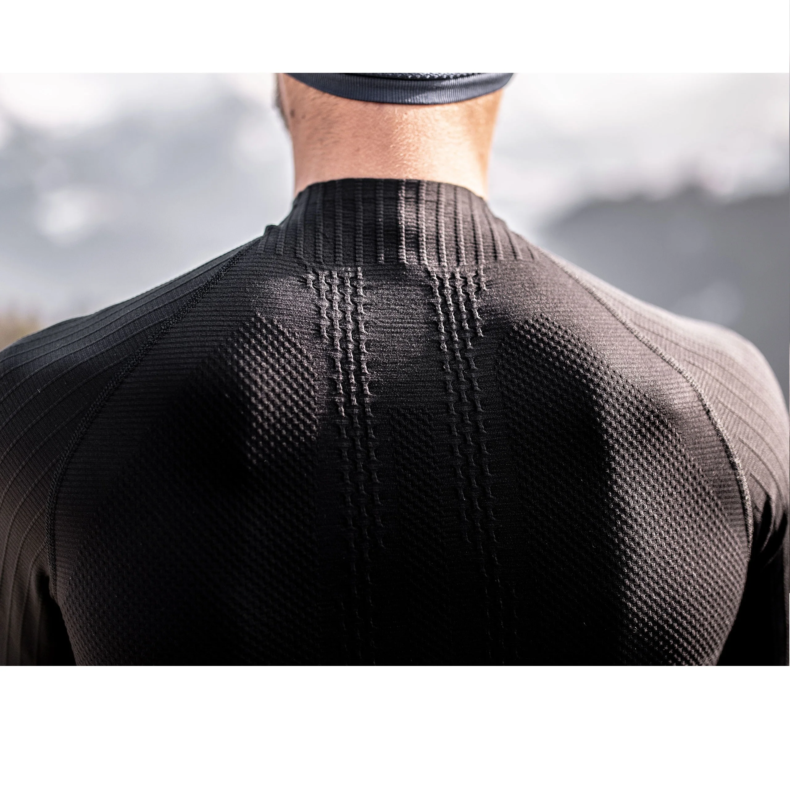 COMPRESSPORT MAGLIA TERMICA NERA 110G 3D LS RUNNING - Image 2